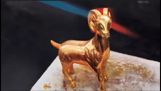 The handmade pure gold sheep is very beautiful