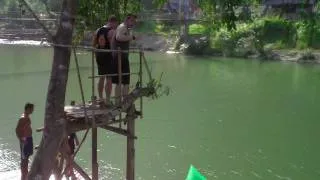 Dude gets wasted in Vang Vieng tubing adventure gone crazy