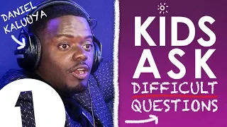 "Are you rich?!": Kids Ask Daniel Kaluuya Difficult Questions
