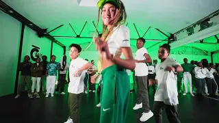 Maimouna Afro Dance l First Time In America - Naira Marley (Dance Class Video)