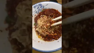 Attempting the spicy noodle challenge Pt. 1