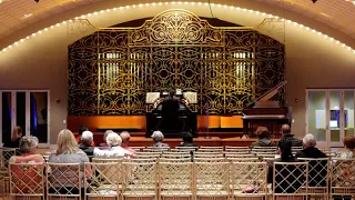 Cincinnati's Music Hall organ