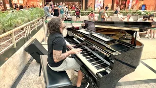 Aerosmith - I Don't Want To Miss a Thing (Piano Shopping Mall)