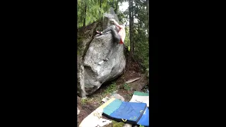 Bealby Boulders - Tourista - V6