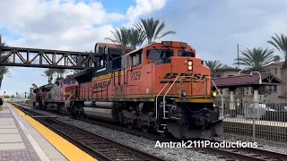 Railfanning Fullerton 12/23/23| Ft: SD70ACe Leader and Jingle Bells