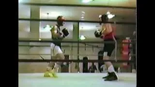 John Scully sparring Razz Chapin, June 1988 (beginning is Scully v Roy Jones)