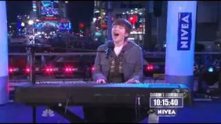 Greyson Chance performs "Paparazzi" Live on Carson Daly New Years Eve 2010