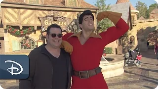 ‘Beauty & The Beast’ Actor Josh Gad Meets Gaston | Walt Disney World