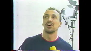 Telefoot Décembre 1996 Guy Roux reçoit son Onze d'or de meilleur entraîneur 1996