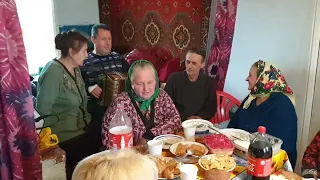 Паша гармонист и бабушки