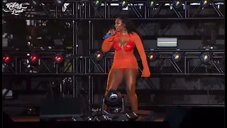 Megan Thee Stallion performing “Cash Shit” @ Rolling Loud Miami - 2021