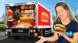 TRANSFORMEI UM CAMINHÃO EM BURGUER KING!