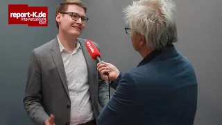 Europawahl 2019: Moritz Körner, FDP, erklärt seine Wahlkampfslogans