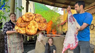 COUNTRYSIDE FAMILY LIFE! GRANDMA COOKING TANDOOR BREAD! NAPOLEON CAKE RECIPE! AMAZING LAMB RECIPE