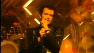 The Stranglers "Golden Brown" Christmas Top Of The Pops 1982