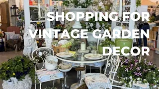 Shopping for vintage garden decor 🌷sweet salvage vintage fair
