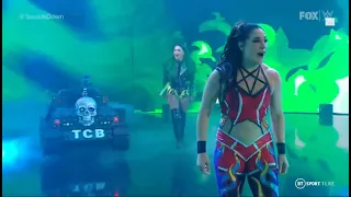 Shotzi & Raquel Rodriguez Entrance - WWE Smackdown May 26, 2023
