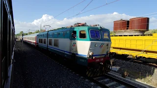 L'intercity 721 incrocia il treno storico 96590 alla stazione di Lentini Diramazione (4K)