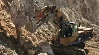 Caterpillar 5090B Shovel Excavator Loading Dumpers - Sotiriadis/Labrianidis Mining Works