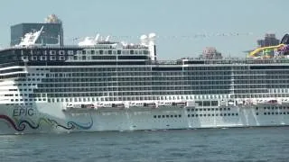 Manhattan Cruise Ships: July 4-5, 2010 (Part 2 of 2: ms Veendam & NCL Epic)