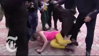 Pussy Riot and Their Supporters Assaulted | The New York Times