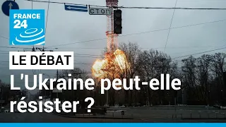 LE DÉBAT - L'Ukraine peut-elle résister ? Un convoi russe de 60km aux abords de Kiev • FRANCE 24