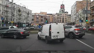 Уроки вождения на механике в центре Киева
