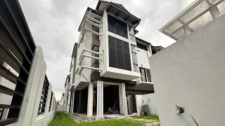 3 storey superlink house Maple terrace, Denai Alam