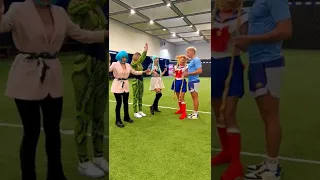 АЛЕКС: -Оо,я не буду.🤾🏼‍♂️🤣А ТЫ ХОЧЕШЬ ПОИГРАТЬ С СЕЙЛОР❓🤭#shorts #рекомендации #шортс #алекс #юмор