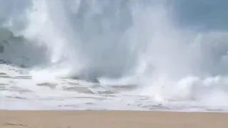 Bodyboarding Big Big Rollo Shorebreak #shorts