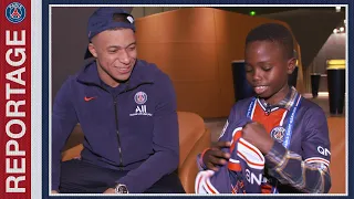 L'incroyable rencontre de Saliou avec les joueurs du Paris Saint-Germain !