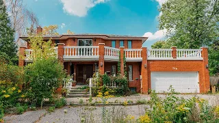 Italian MAFIAS ABANDONED Retro 1980's Dream Home! WHERE DID THEY GO?!?!