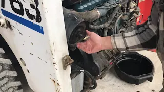 Bobcat 763 F-Series Oil Change