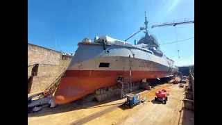 Vincent vous embarque aux chantiers Naval Group de Lorient