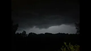 Dangerous Thunderstorm in Kentucky