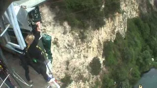 WATER TOUCH BUNGY JUMP, NEW ZEALAND!