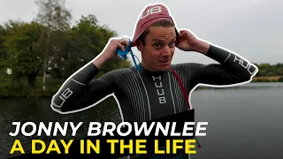 A Day In The Life Of Jonny Brownlee | Triathlon Training