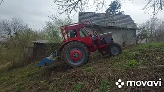 Mtz50, mulcsozás a hegyoldalban.