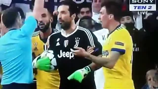 Buffon red card vs Real Madrid 1-3