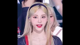 jinsoul’s reaction to hearing the audience cheer for loona is so cute