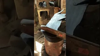 The process of forging a kitchen knife with bearings- Good tools and machinery make work easy