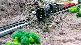 Rail king train sets, train accident hit a rock slide