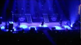 Skillets Jen Ledger Drum Solo and Ben Kasica Guitar Solo into "Savior" Live Pittsburgh, PA