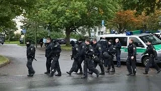 Großeinsatz in Chemnitz: Polizei sucht mutmaßlichen Sprengstoffattentäter