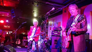 Martin Turner ex Wishbone Ash perform Argus live, 100 Club, London, 15 April 2022