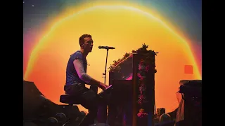 Coldplay - Paradise (Live at Glastonbury 2016) 4K 60FPS