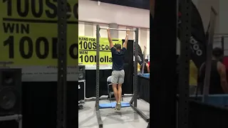 San Diego fit expo 2019 100 sec Hang with 9 SECONDS LEFT!! (Rotating bar)