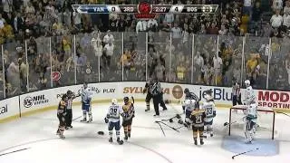 Bruins-Canucks Game 4 Stanley Cup Finals Fights 6/8/11 1080p HD