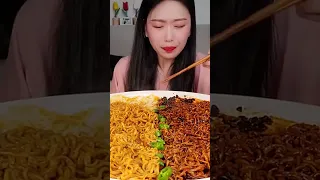 ASMR 내돈내산 찐 리뷰!!엄청 매운 틈새카레라면 틈새짜장라면 먹방  8 Spicy curry ramen, Black Bean Noodles 🔥 MUKBANG 01