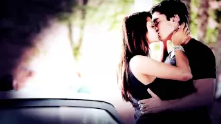 Damon and Elena - Can't pretend
